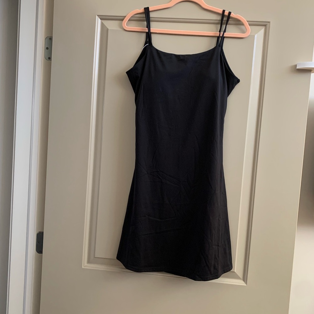 Halara 2-in-1 twist back dress